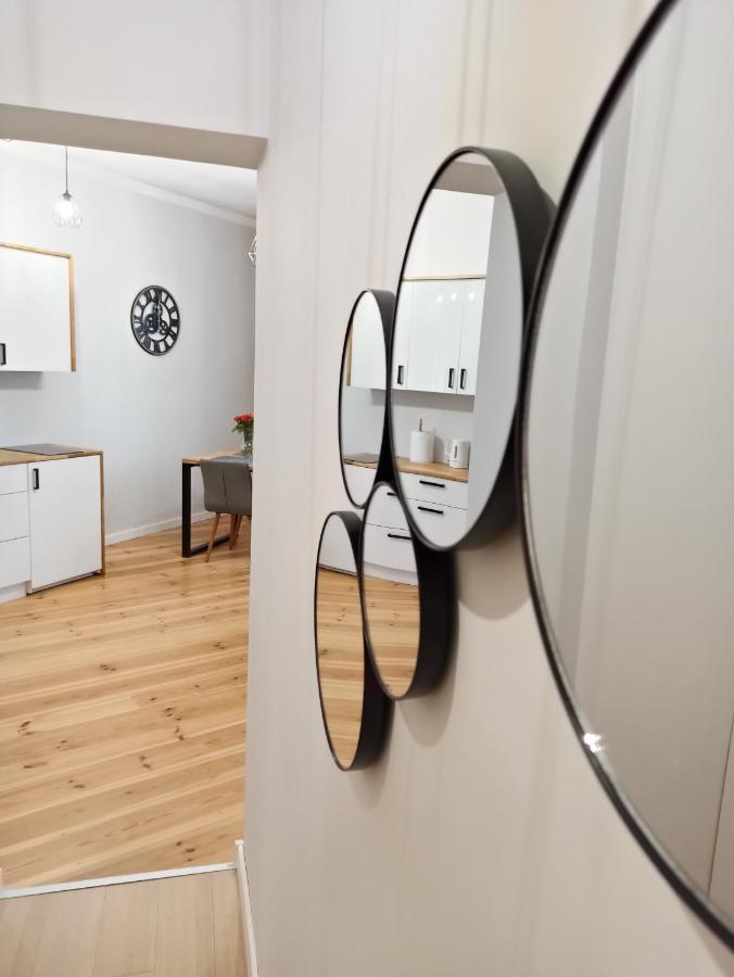 Apartamenty W Scislym Centrum Kupiecka-Drzewna Зелёна-Гура Экстерьер фото